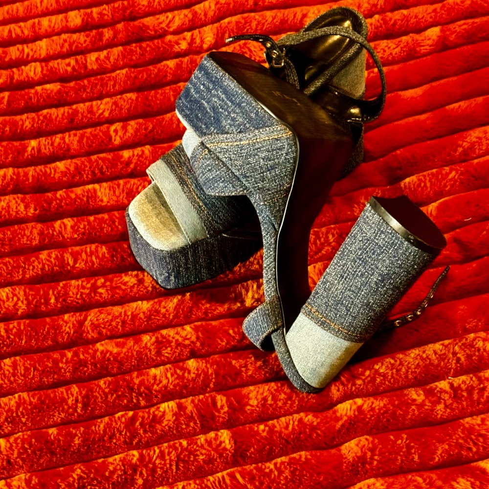 Patch Board Envy Platform Heels - image 5